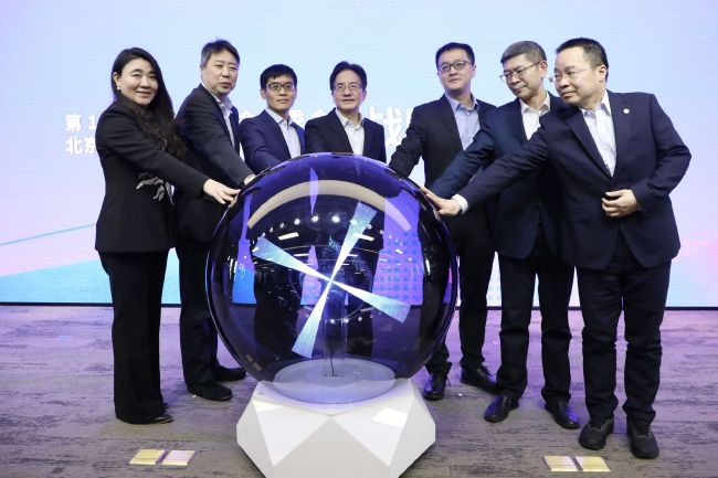 久热精品视频在线播放